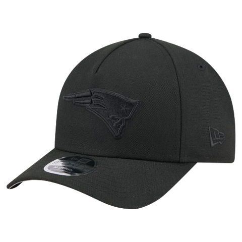 New England Patriots M-Crown 9FORTY Adjustable One Size Hat - Black on Black