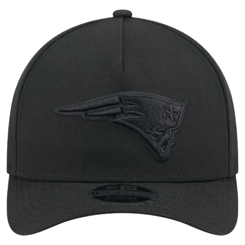 New England Patriots M-Crown 9FORTY Adjustable One Size Hat - Black on Black