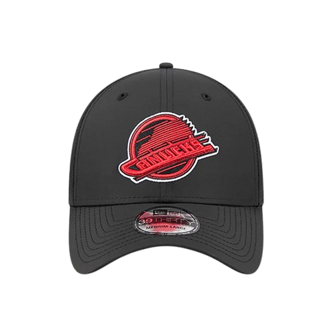 New Era Vancouver Canucks Black Night 39THIRTY Stretch Fit Hat - Black